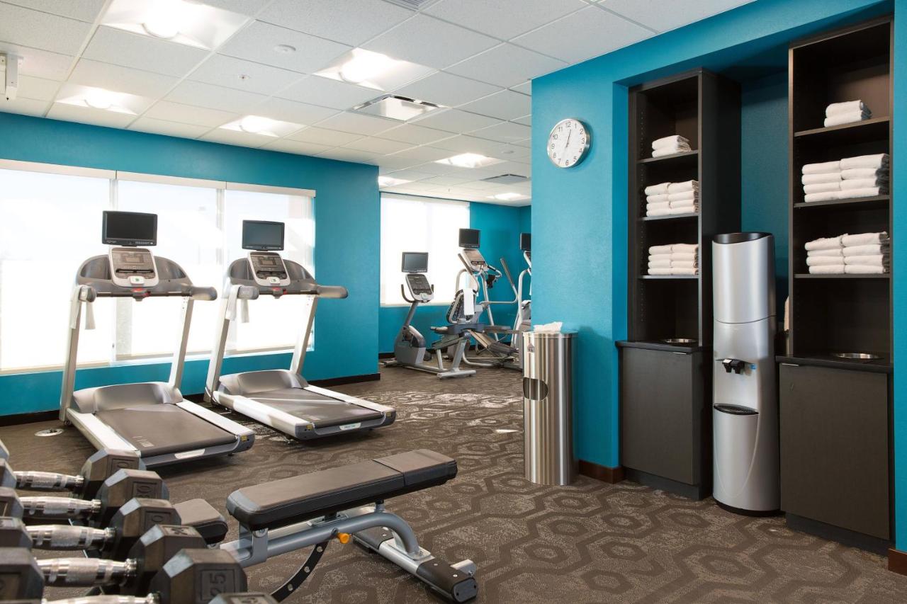 | Fairfield Inn & Suites by Marriott Sacramento Folsom