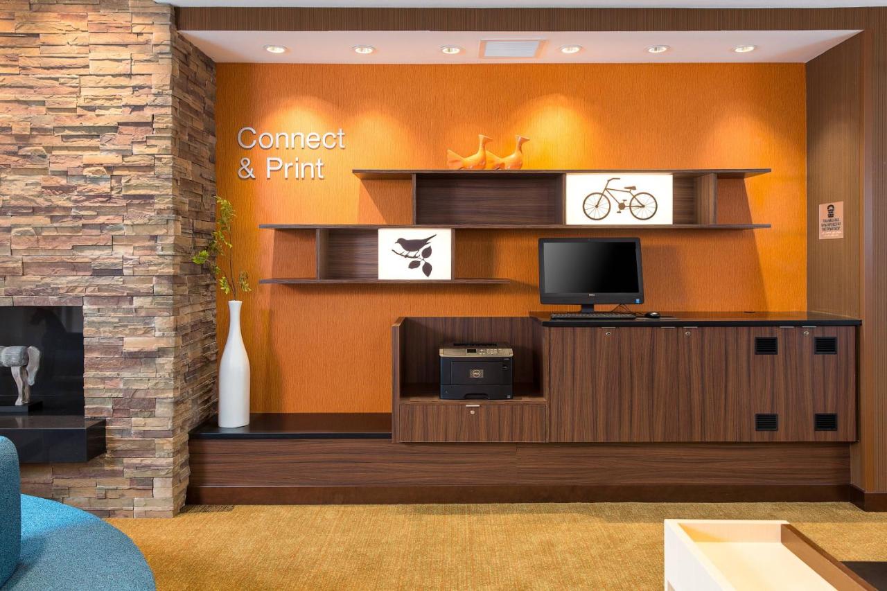 | Fairfield Inn & Suites by Marriott Sacramento Folsom