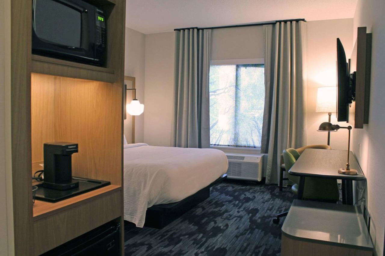 | Fairfield by Marriott Inn & Suites St Louis South