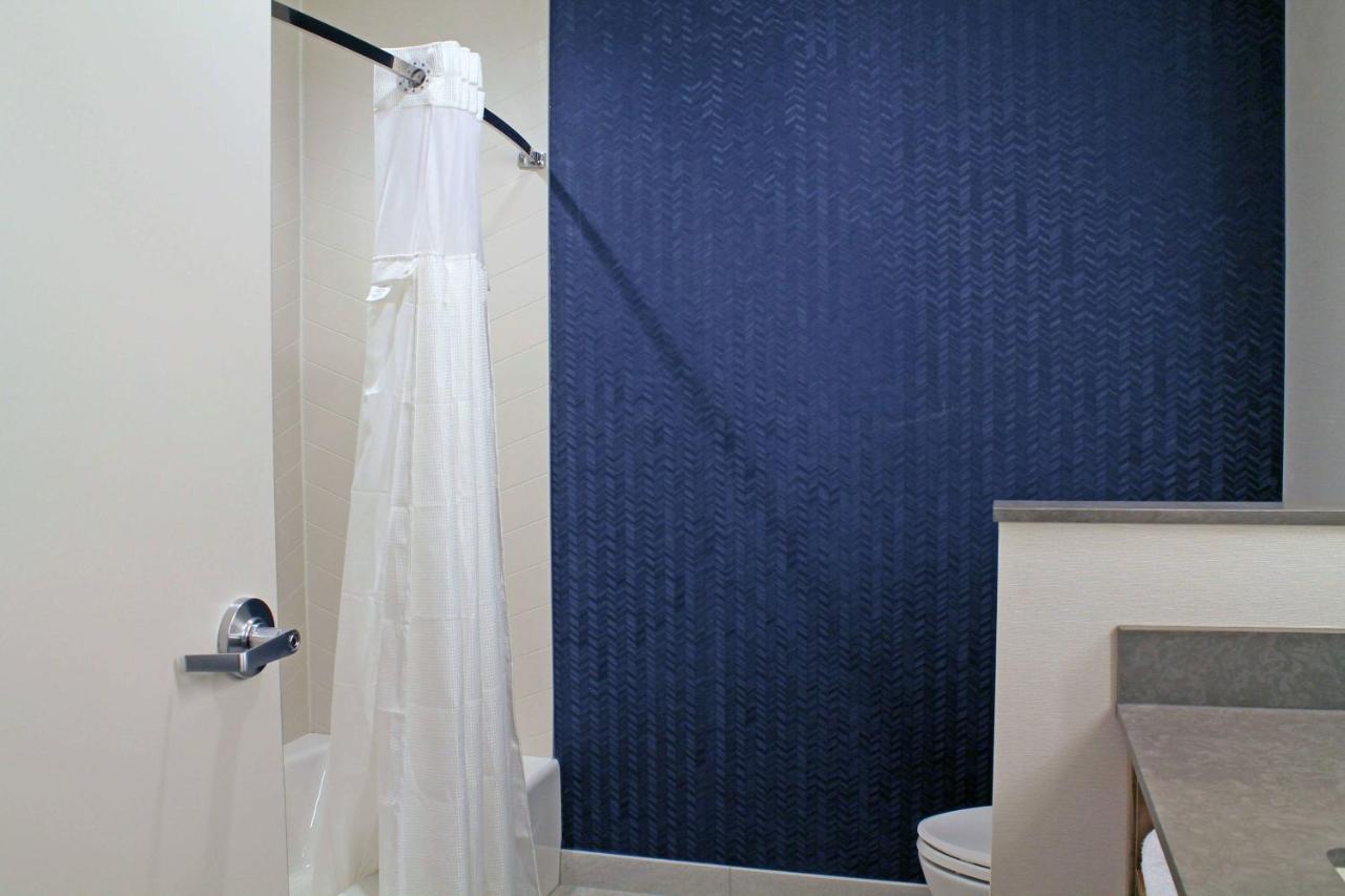 | Fairfield by Marriott Inn & Suites St Louis South
