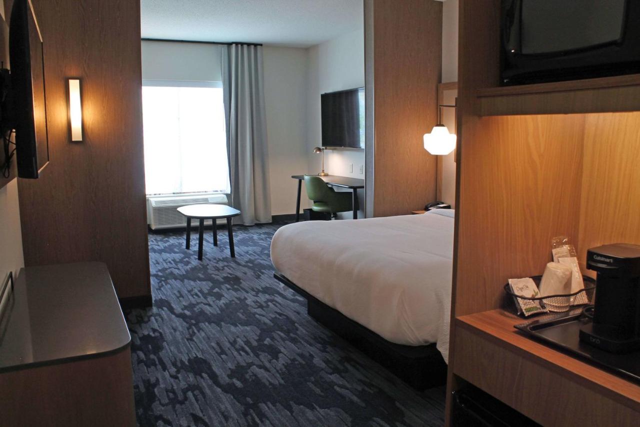| Fairfield by Marriott Inn & Suites St Louis South