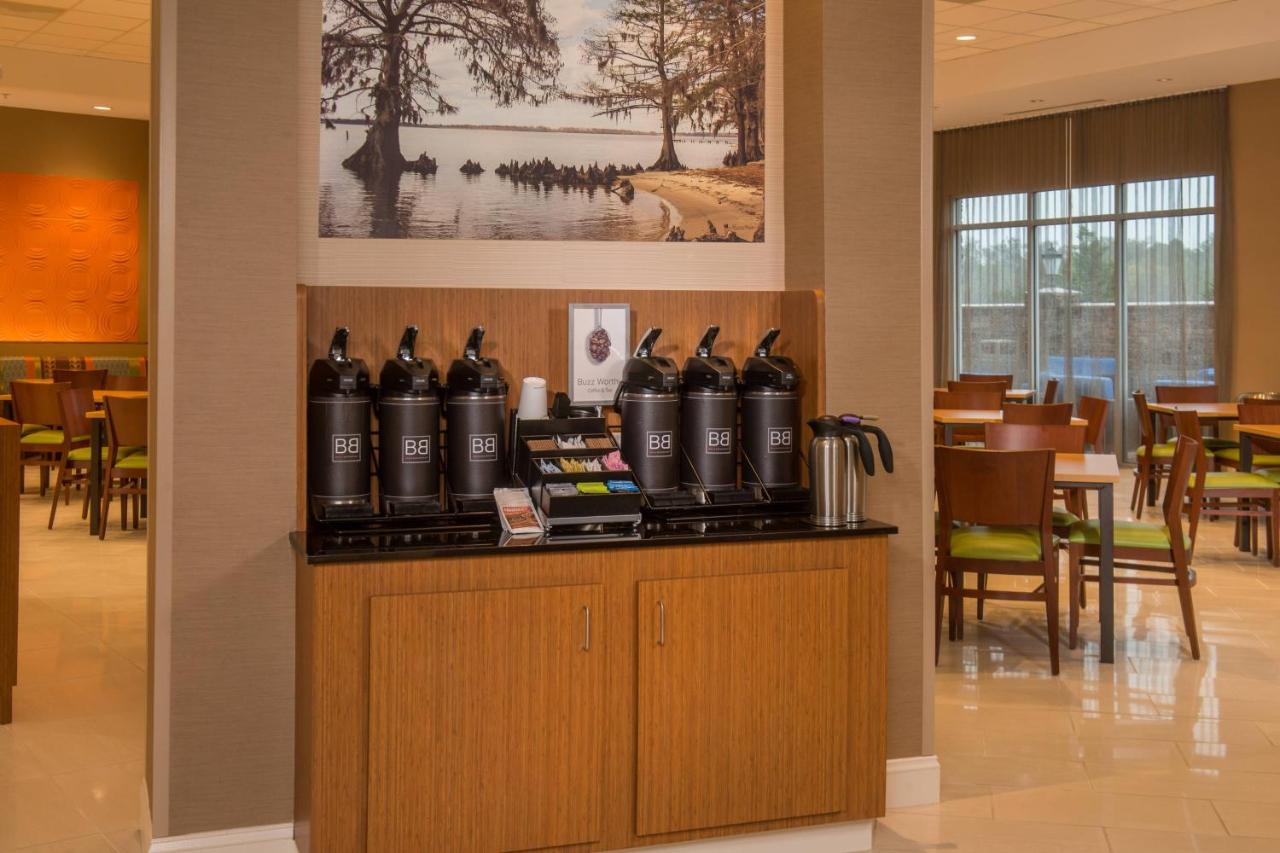 | Fairfield Inn and Suites by Marriott Washington