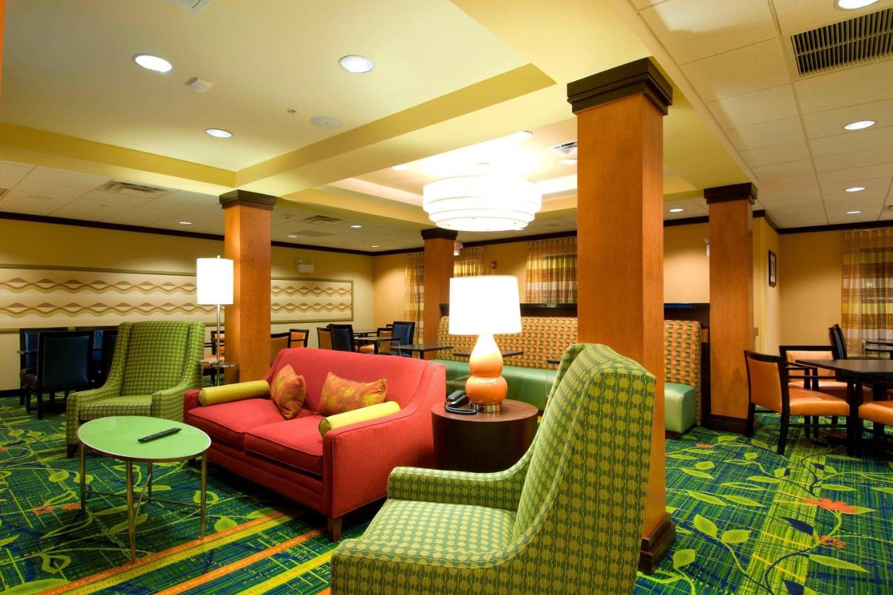 | Fairfield Inn & Suites Verona