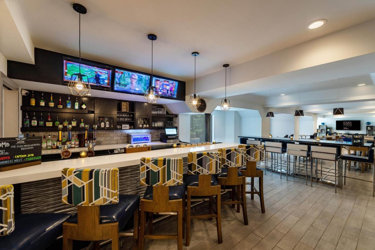 | Four Points by Sheraton Charlotte - Lake Norman