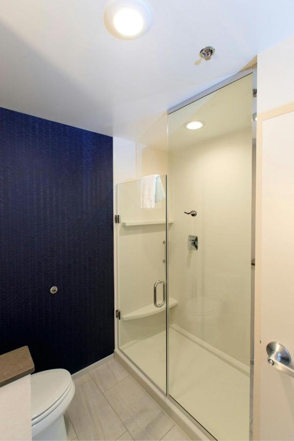 Fairfield Inn & Suites by Marriott Philadelphia Valley Forge/Great Valley
