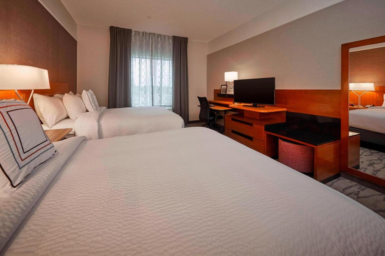 | Fairfield Inn & Suites by Marriott Grand Mound Centralia