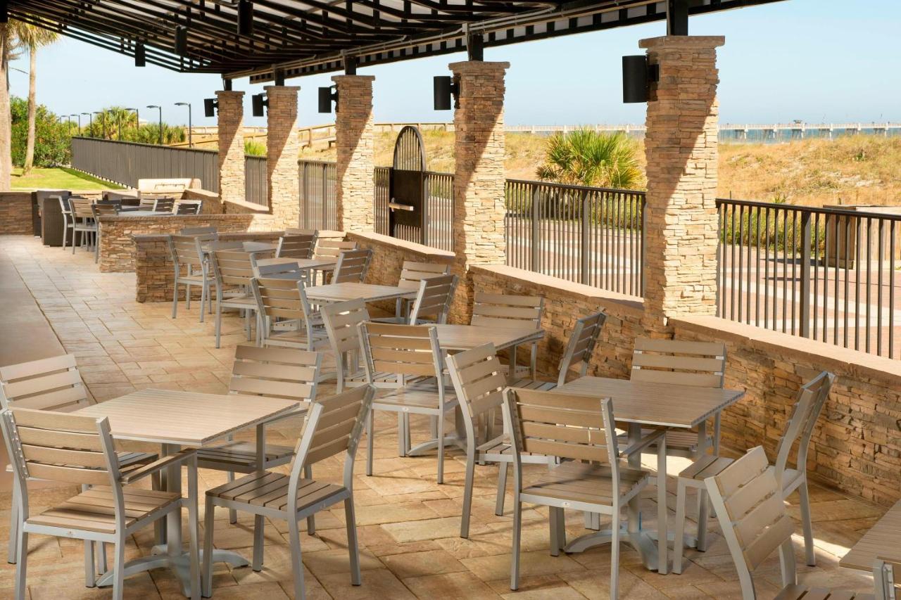 | Four Points by Sheraton Jacksonville Beachfront