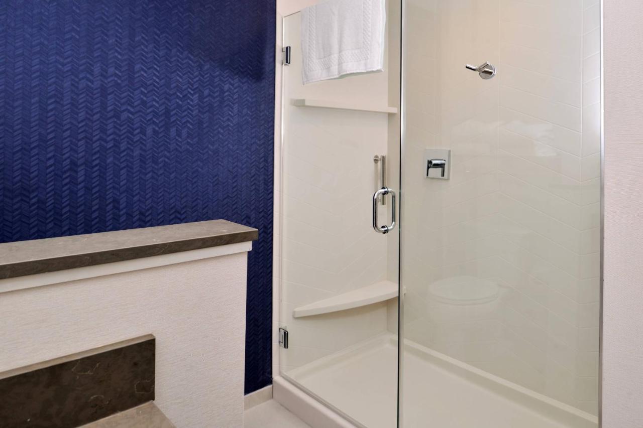  | Fairfield Inn & Suites by Marriott Canton