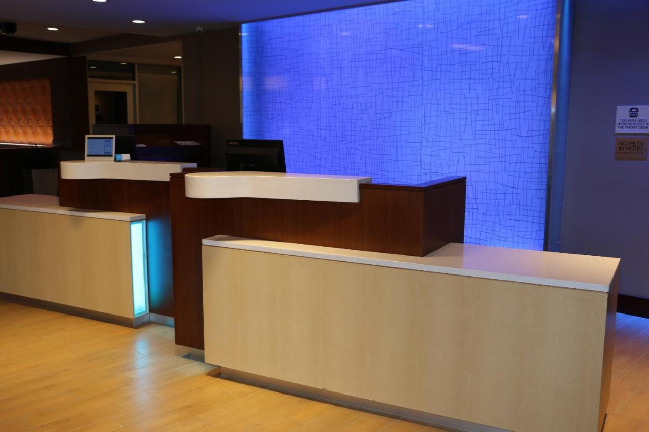 | Fairfield Inn & Suites by Marriott Bowling Green