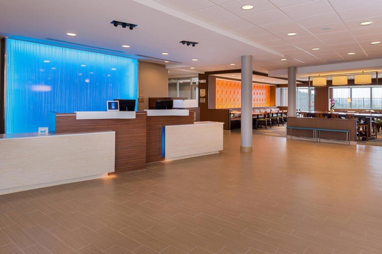  | Fairfield Inn & Suites by Marriott Huntington