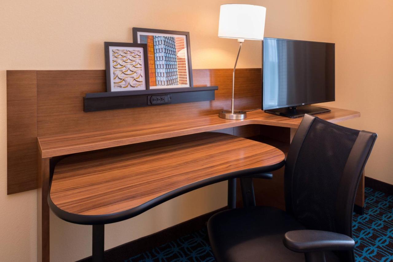  | Fairfield Inn & Suites by Marriott Huntington