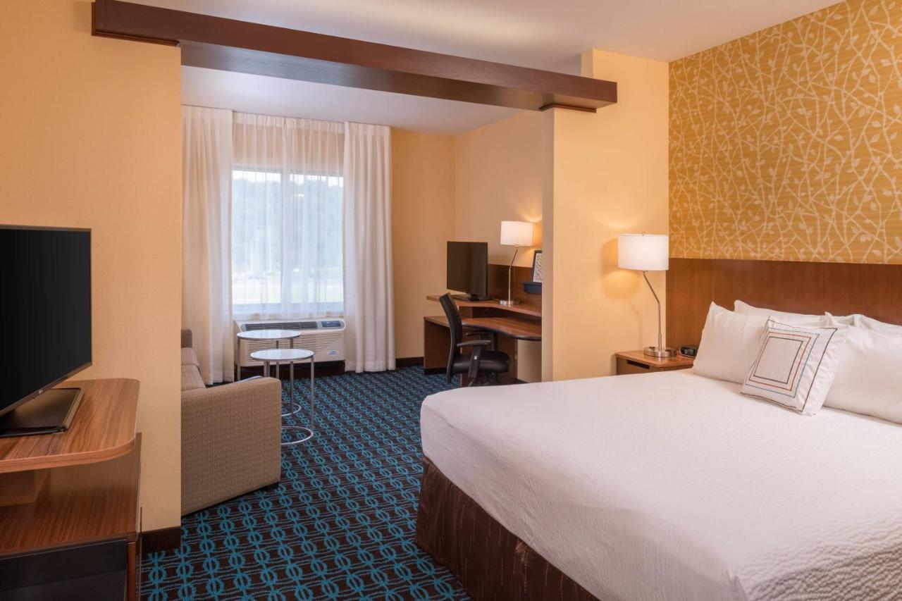  | Fairfield Inn & Suites by Marriott Huntington