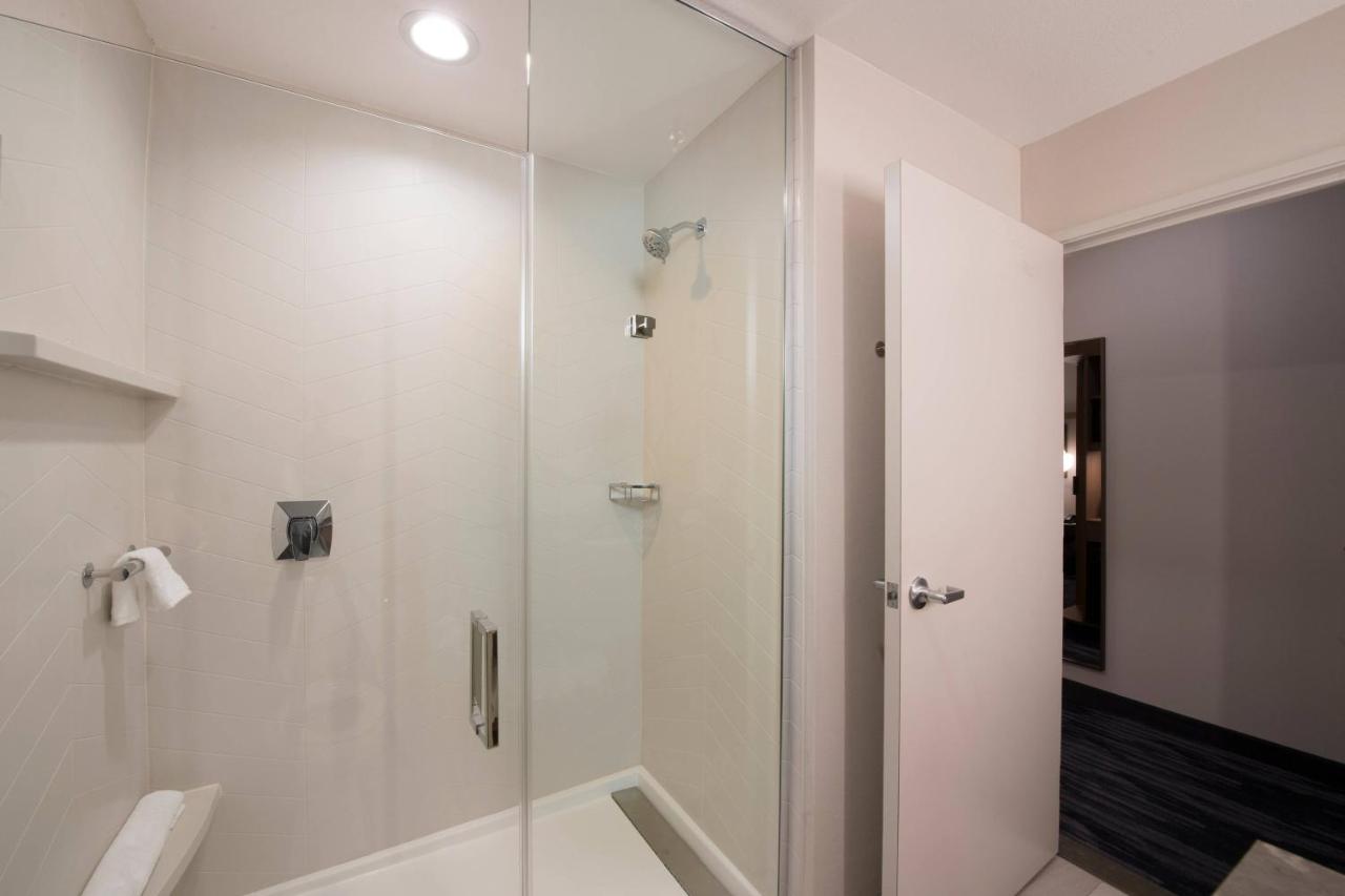 | Fairfield Inn & Suites by Marriott Oklahoma City El Reno