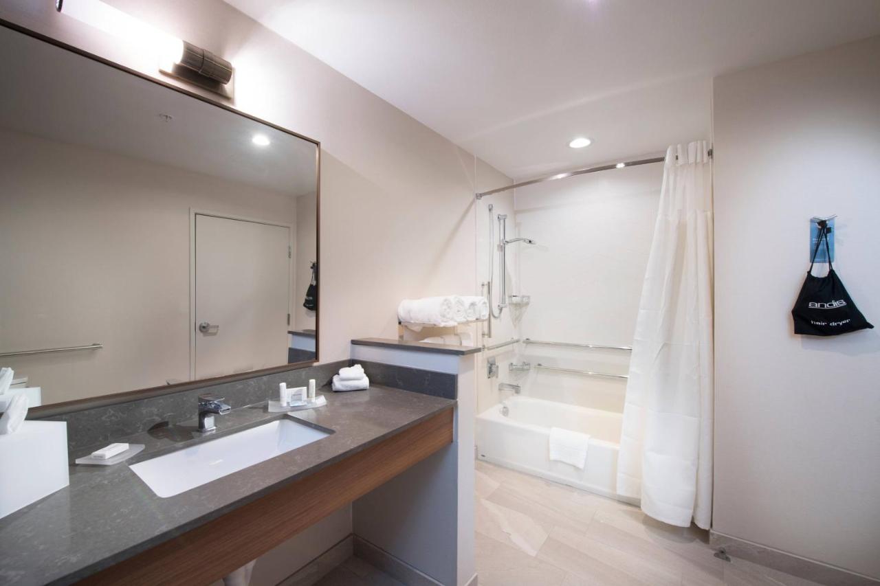 | Fairfield Inn & Suites by Marriott Oklahoma City El Reno