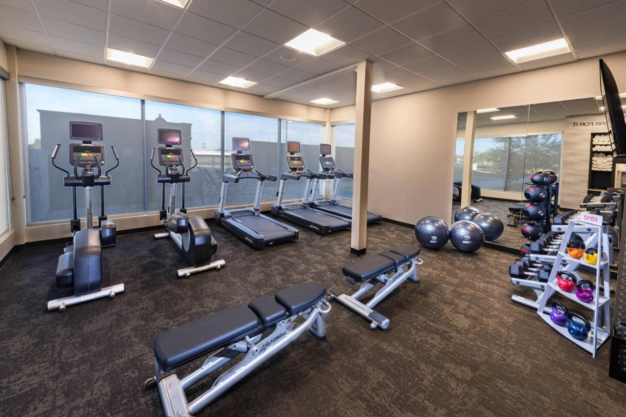| Fairfield Inn & Suites by Marriott Phoenix West/Tolleson