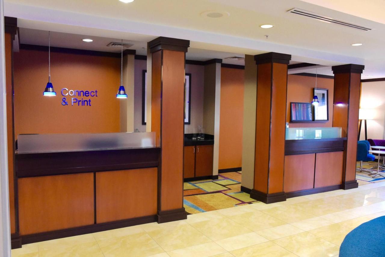 | Fairfield Inn & Suites by Marriott Weirton