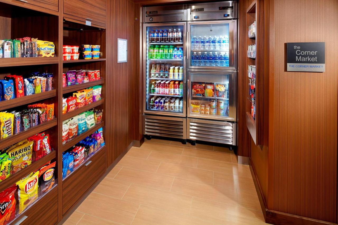 | Fairfield by Marriott Inn & Suites Wheeling at The Highlands