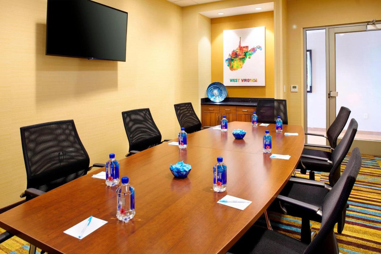 | Fairfield by Marriott Inn & Suites Wheeling at The Highlands