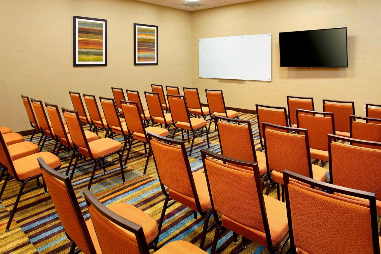 | Fairfield by Marriott Inn & Suites Wheeling at The Highlands