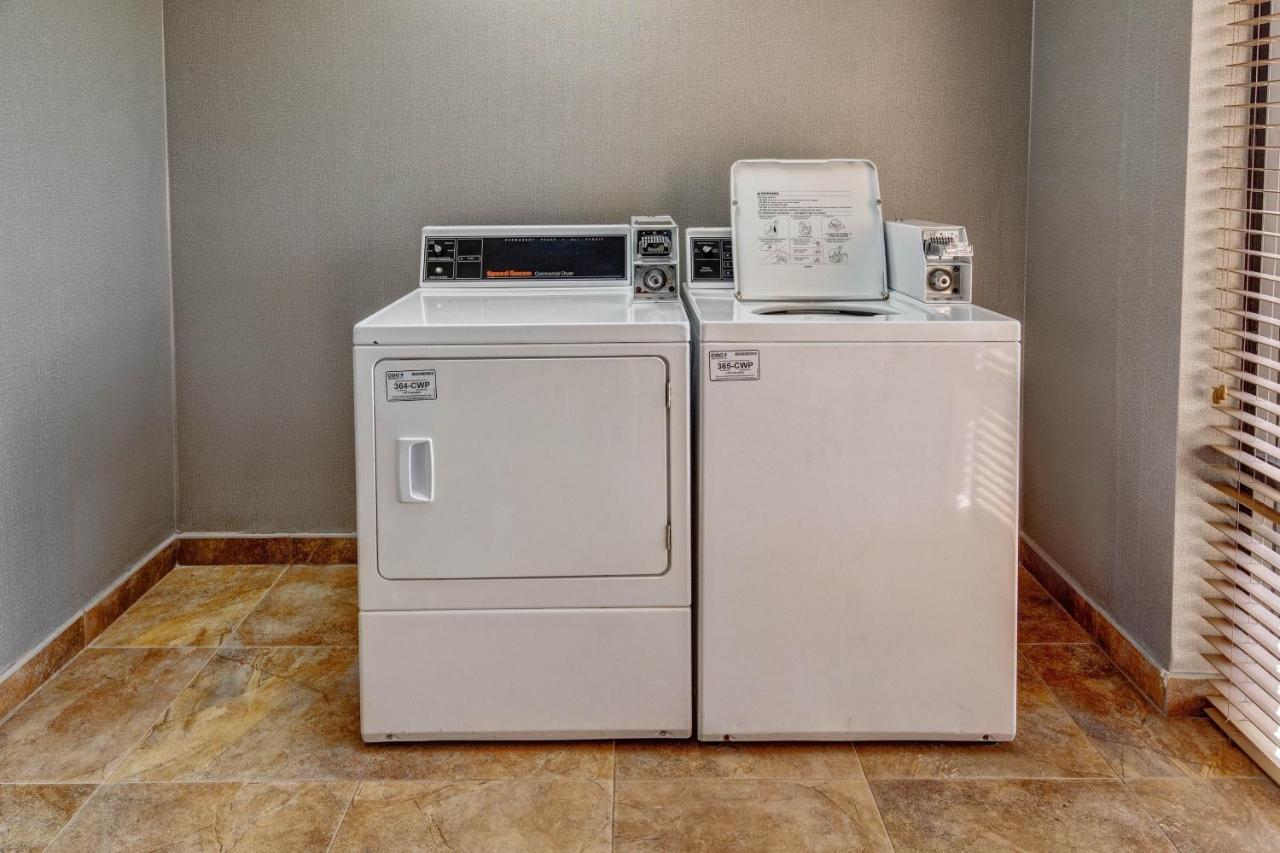 | Four Points by Sheraton Memphis Southwind