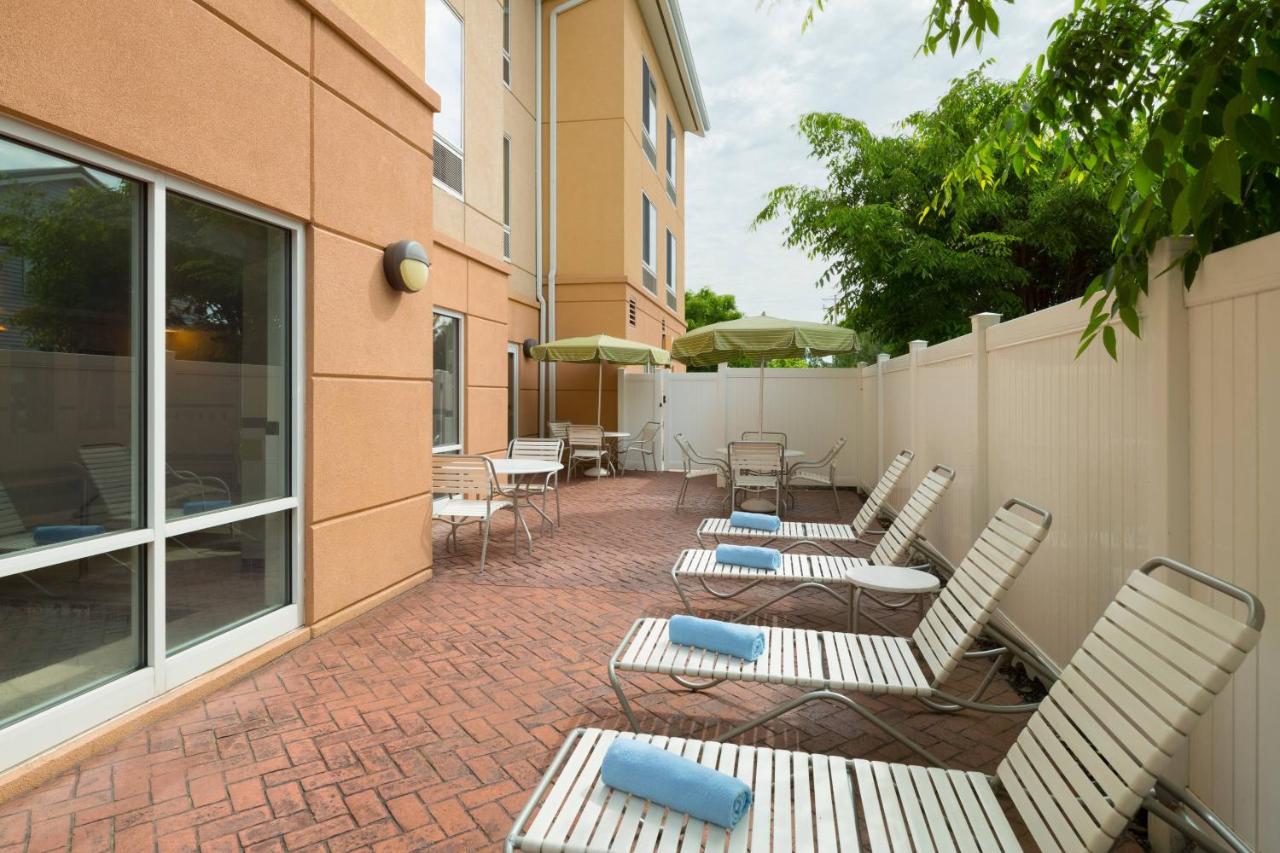 | Fairfield Inn & Suites Lock Haven