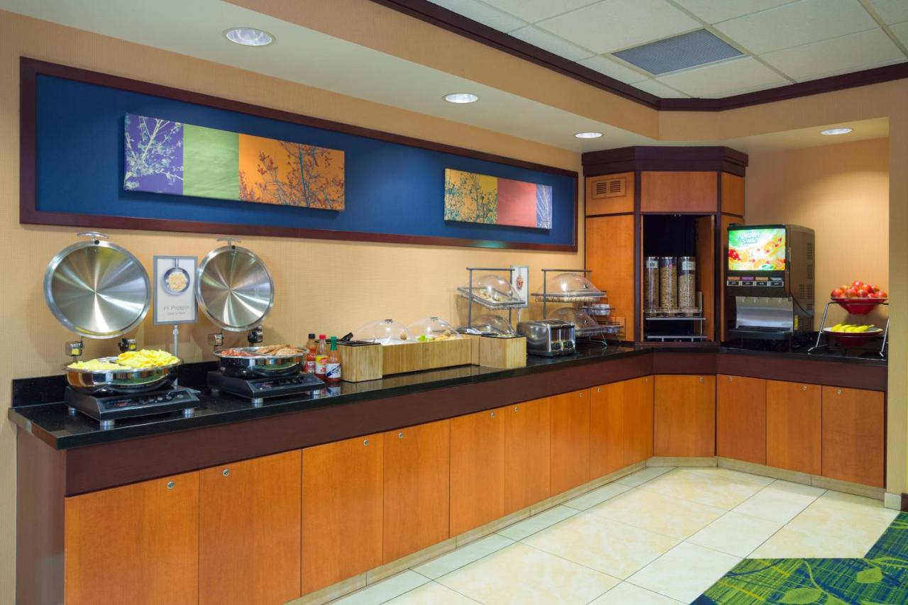 | Fairfield Inn & Suites Lock Haven