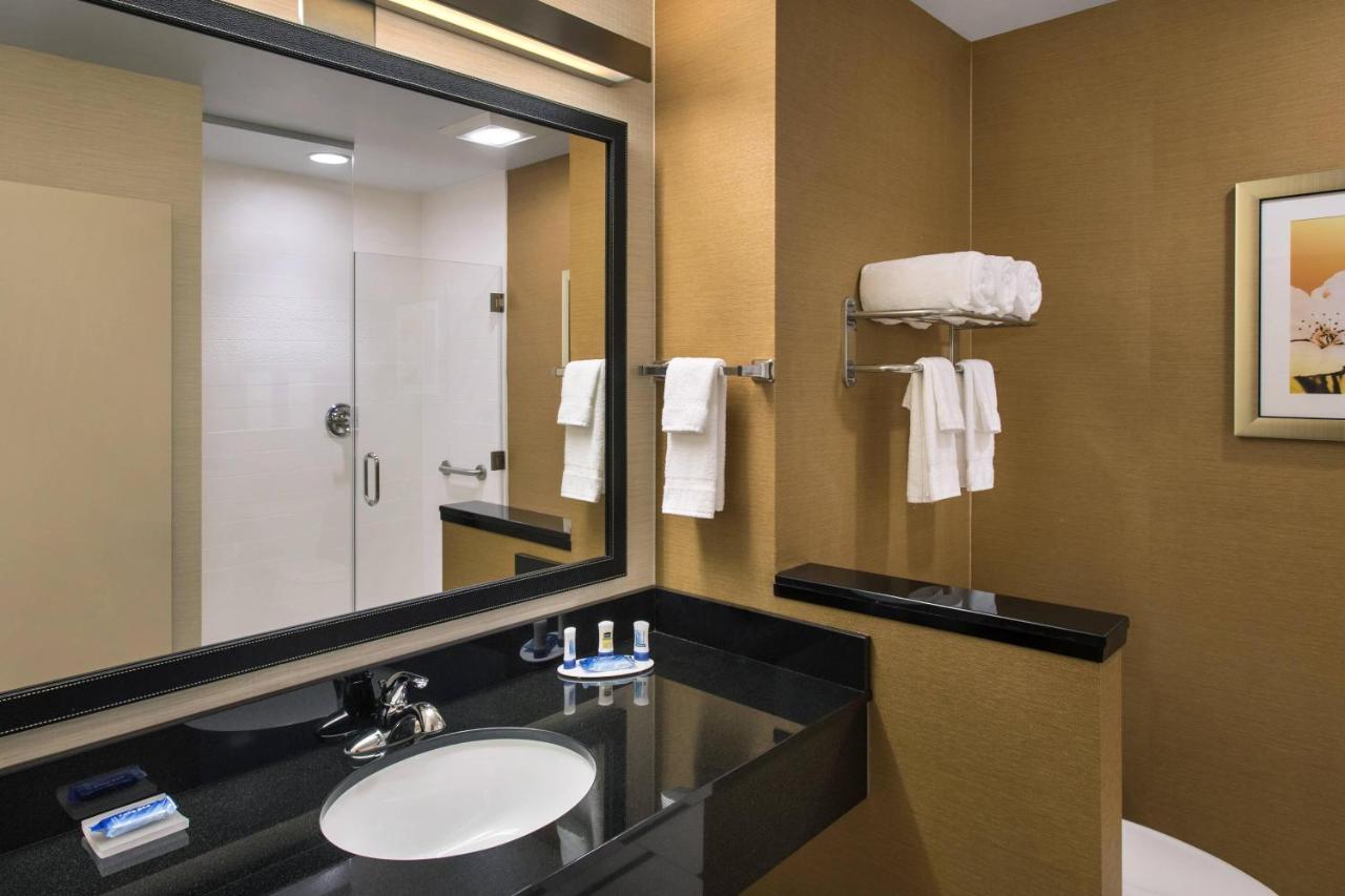 | Fairfield Inn & Suites Wilmington New Castle