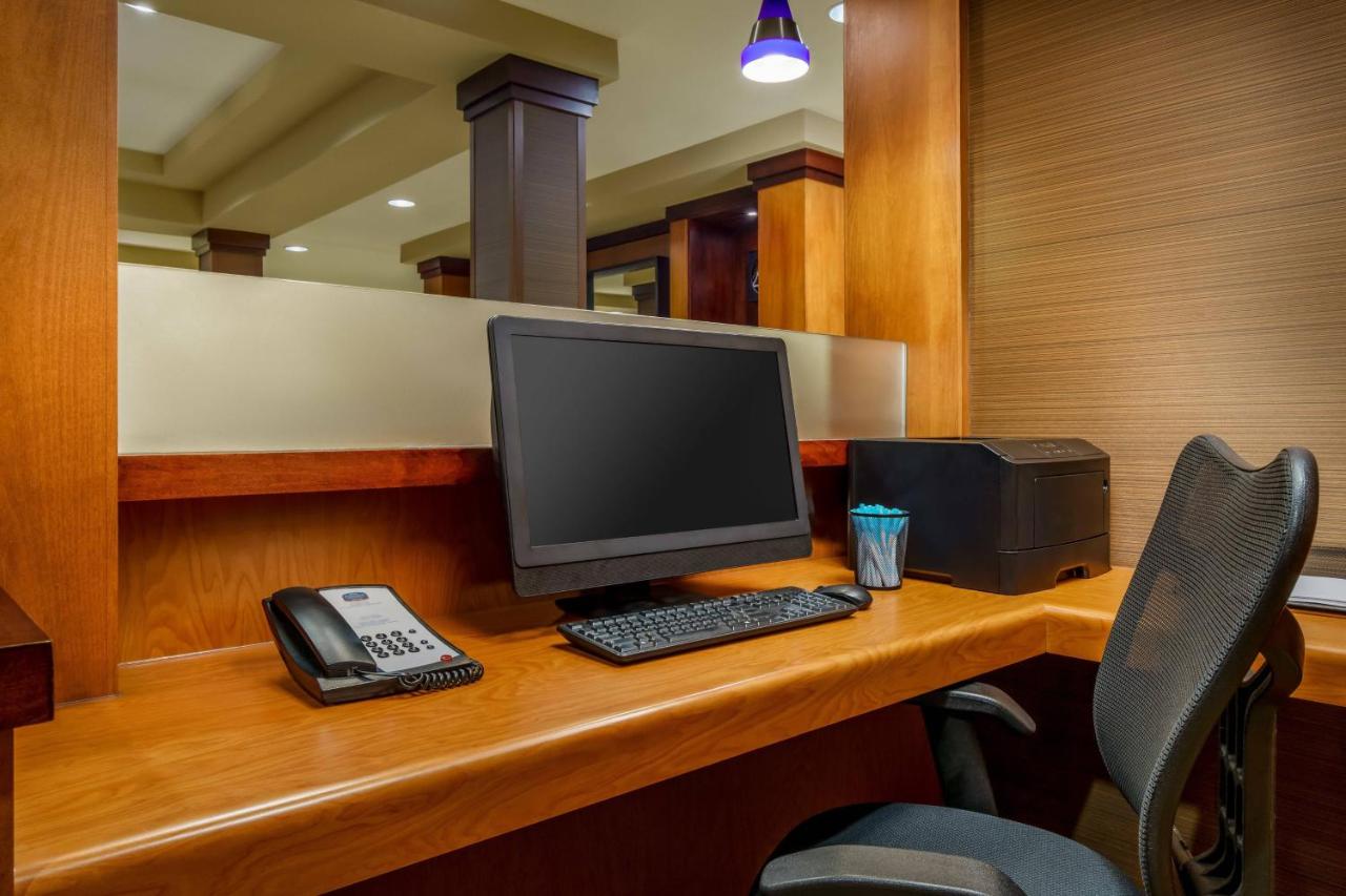  | Fairfield Inn & Suites by Marriott Peoria East