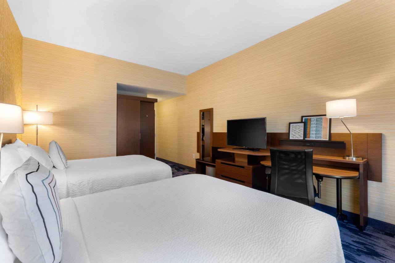 | Fairfield Inn & Suites by Marriott Mebane