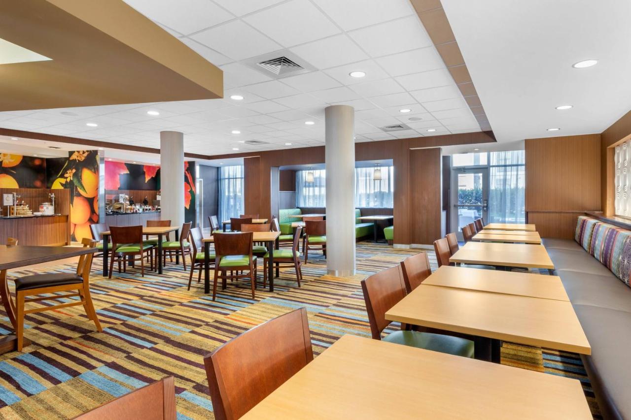 | Fairfield Inn & Suites by Marriott Mebane