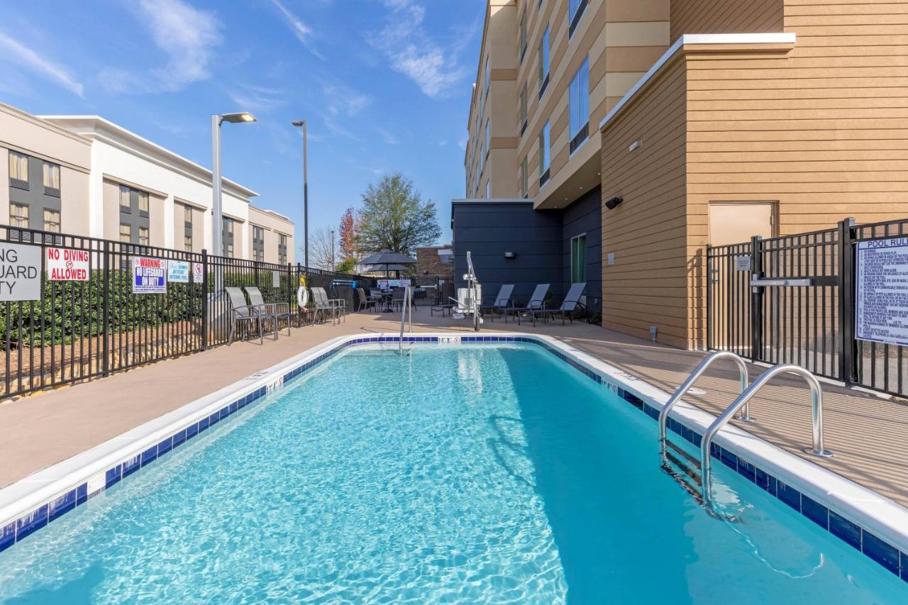 | Fairfield Inn & Suites by Marriott Mebane