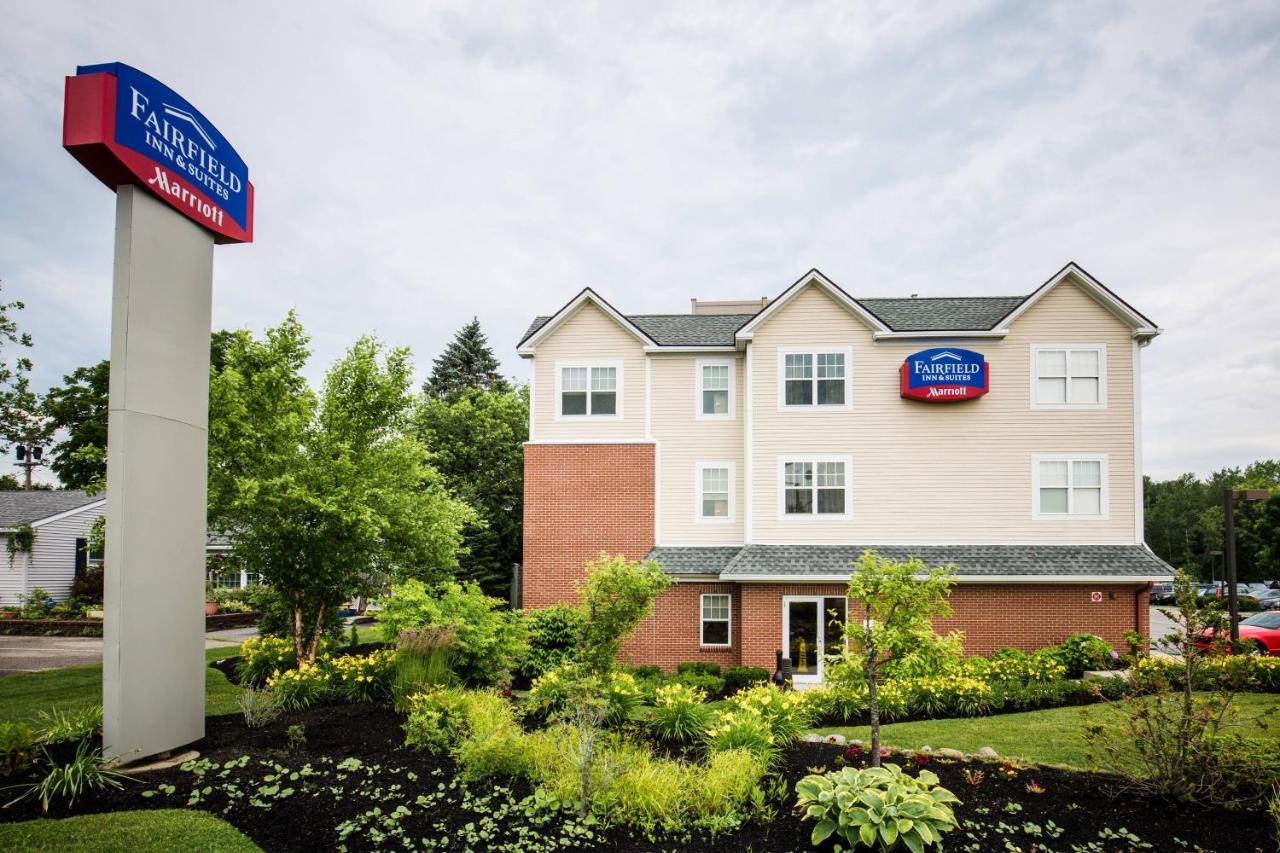 | Fairfield Inn and Suites by Marriott Portsmouth Exeter
