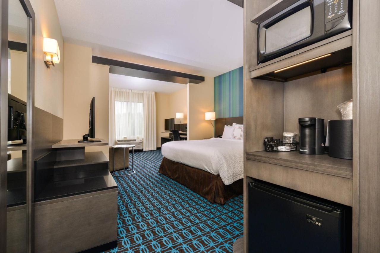 | Fairfield Inn & Suites by Marriott Raleigh Cary
