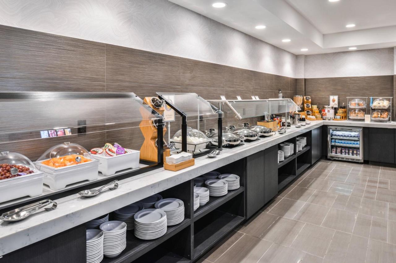 | Fairfield Inn & Suites by Marriott Raleigh Cary