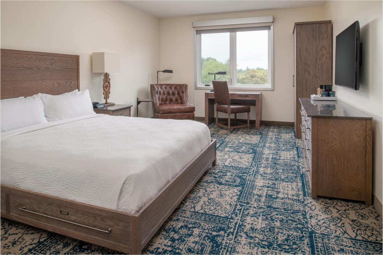  | Four Points by Sheraton Santa Cruz Scotts Valley