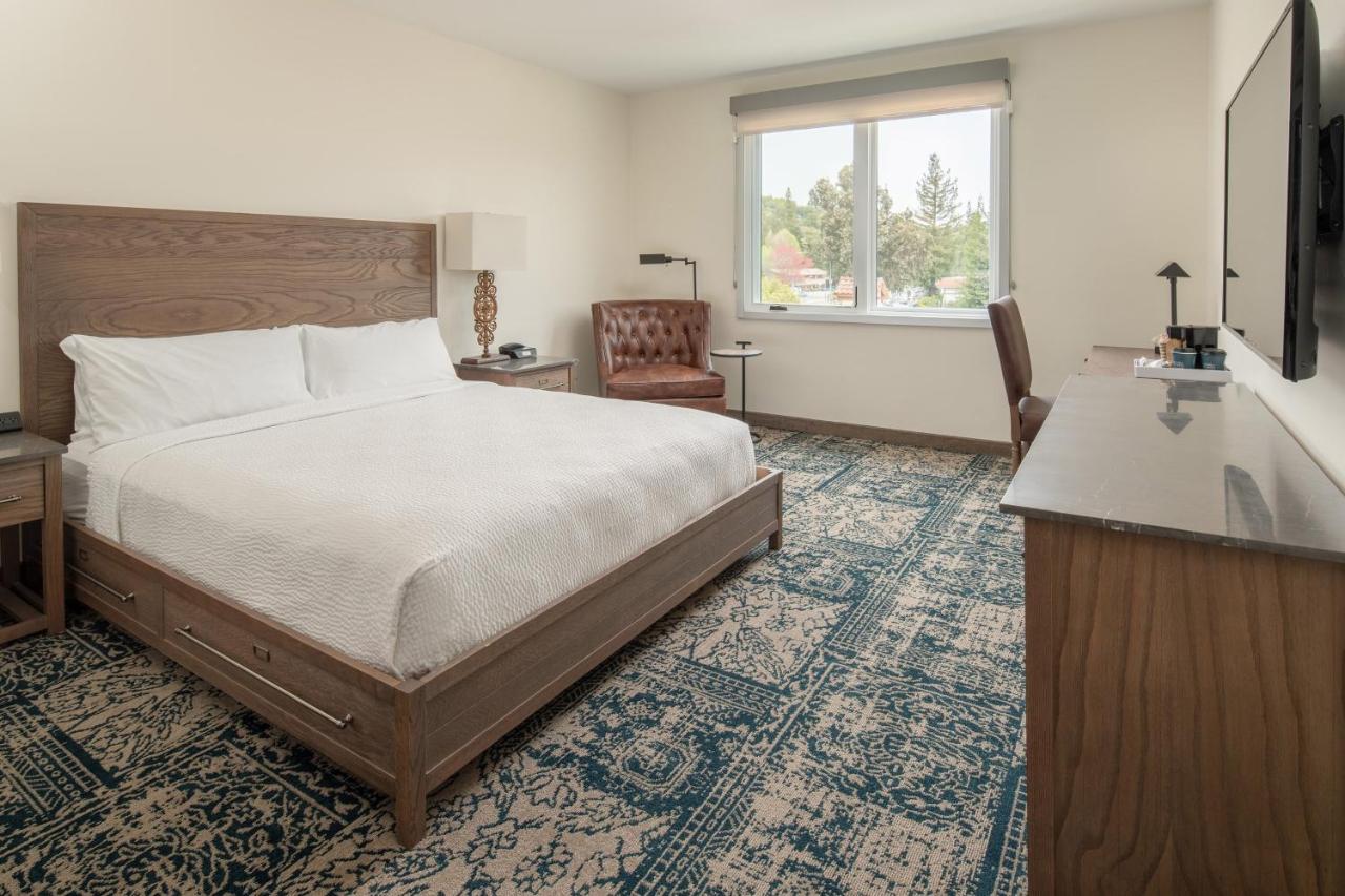  | Four Points by Sheraton Santa Cruz Scotts Valley