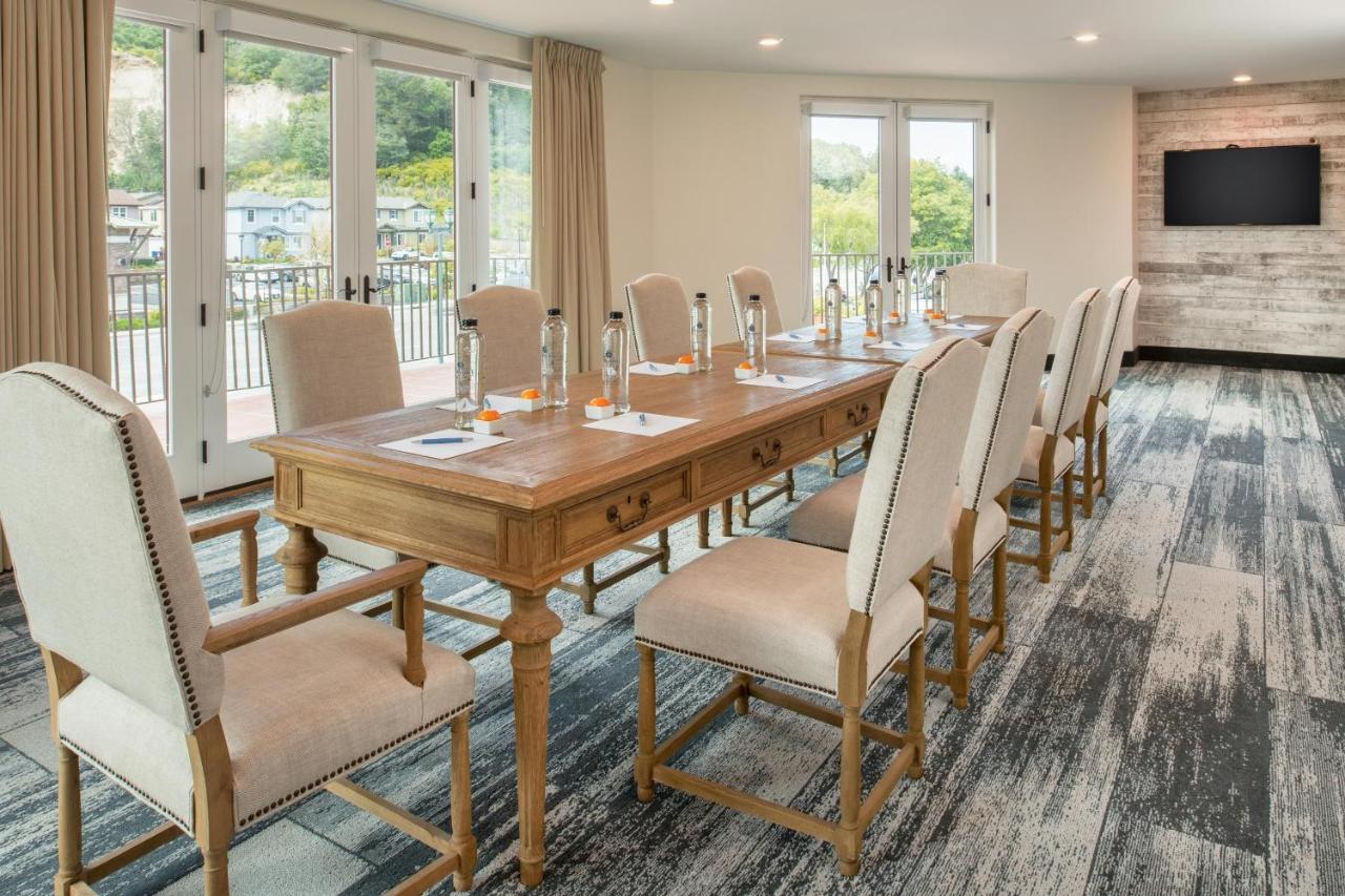  | Four Points by Sheraton Santa Cruz Scotts Valley