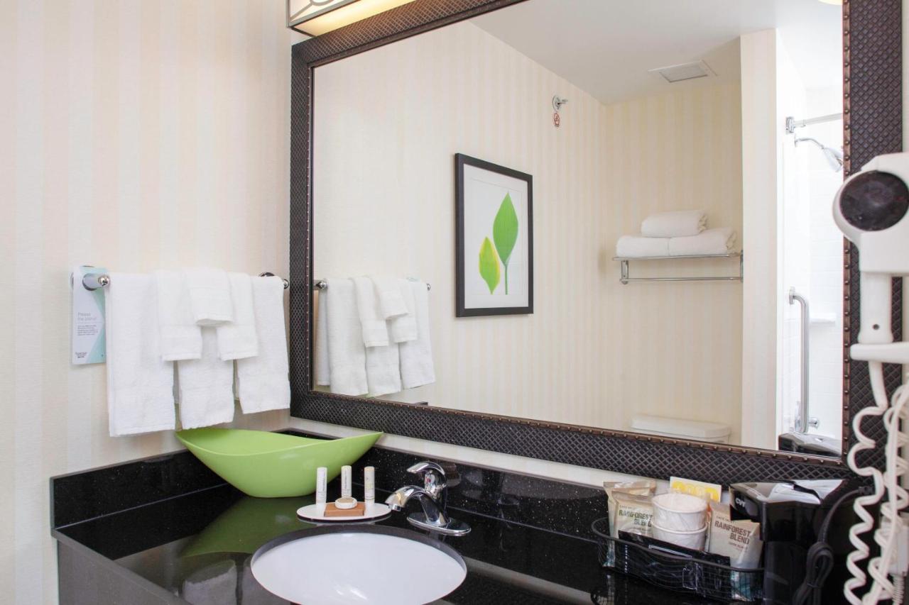 | Fairfield Inn & Suites Indianapolis Avon