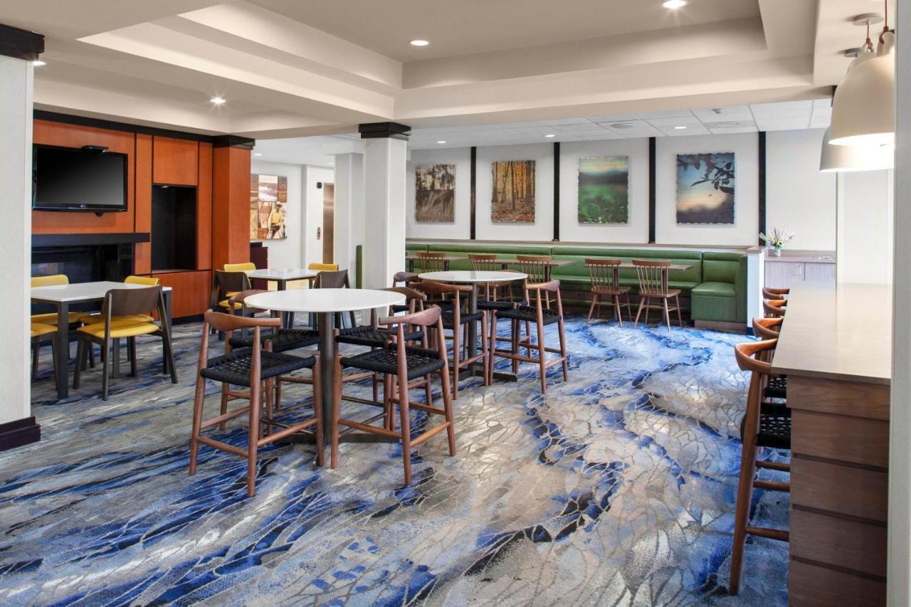 | Fairfield Inn & Suites Indianapolis Avon