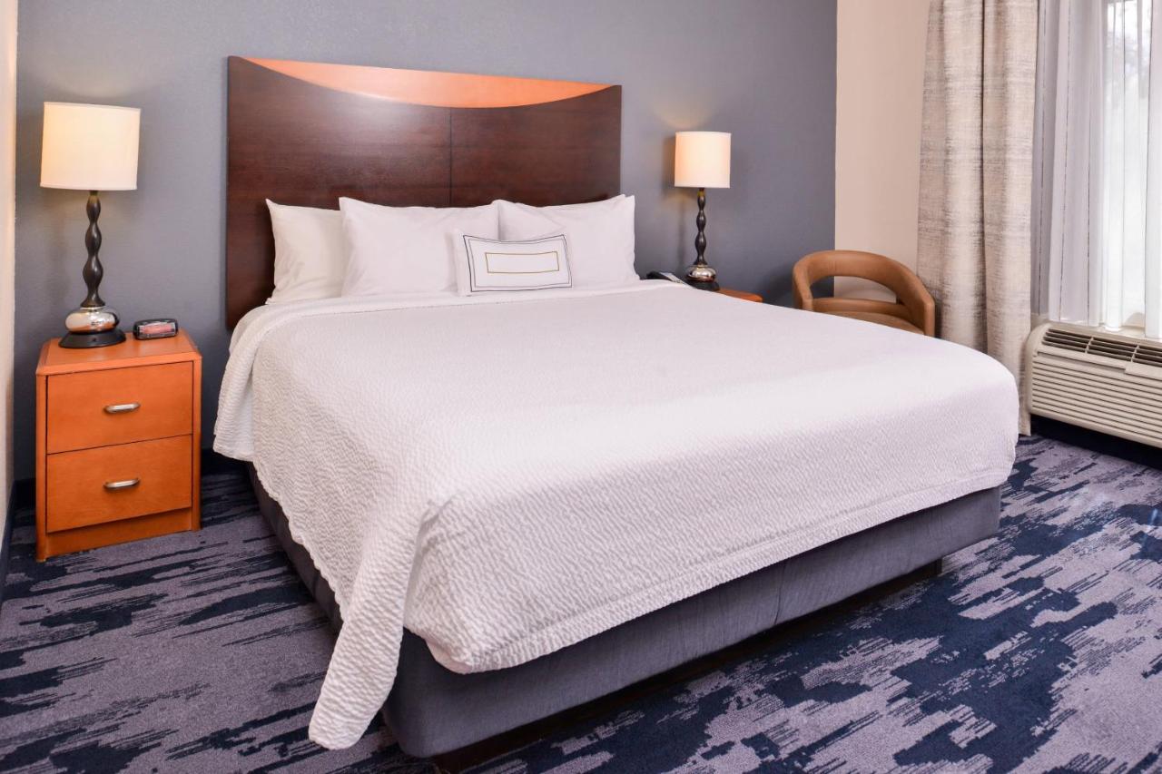  | Fairfield Inn & Suites Raleigh Durham Airport/ Brier Creek