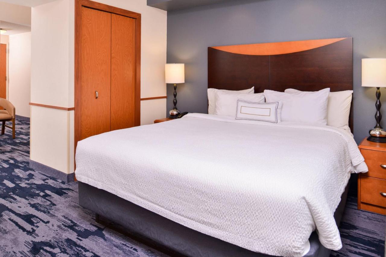  | Fairfield Inn & Suites Raleigh Durham Airport/ Brier Creek