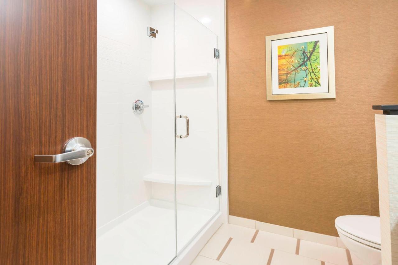  | Fairfield Inn & Suites Jamestown