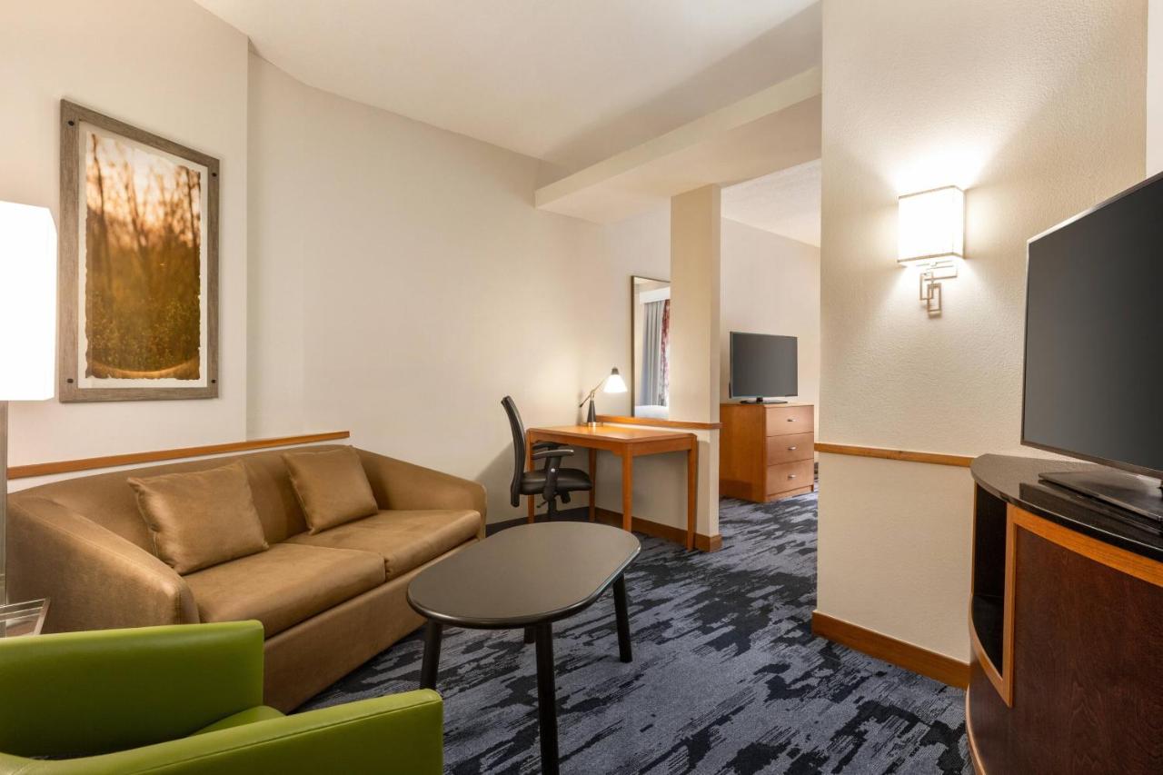  | Fairfield Inn & Suites Jacksonville West/Chaffee Point