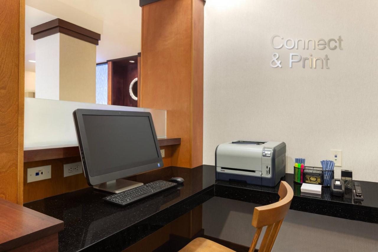  | Fairfield Inn & Suites Jacksonville West/Chaffee Point
