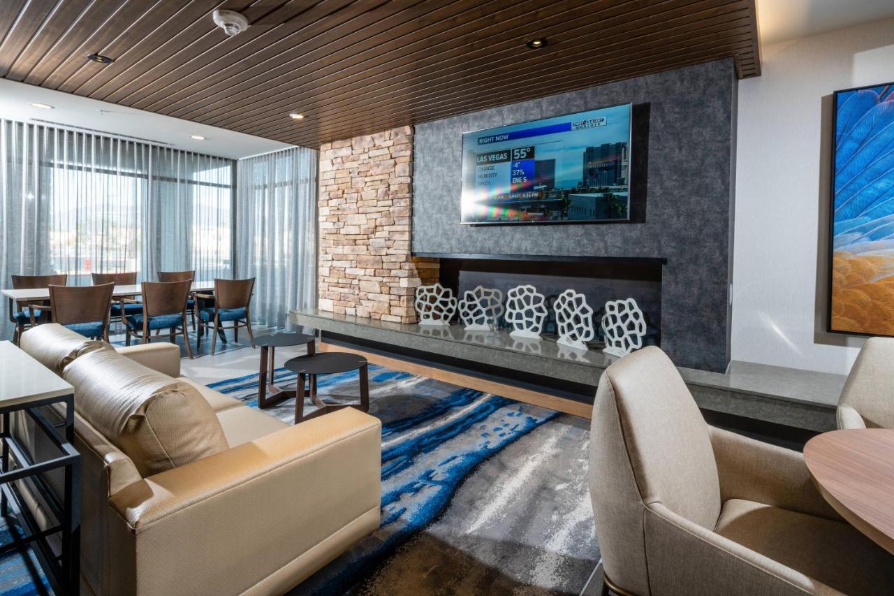 | Fairfield Inn & Suites Las Vegas Northwest