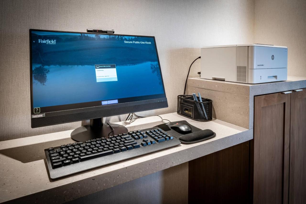 | Fairfield Inn & Suites Las Vegas Northwest