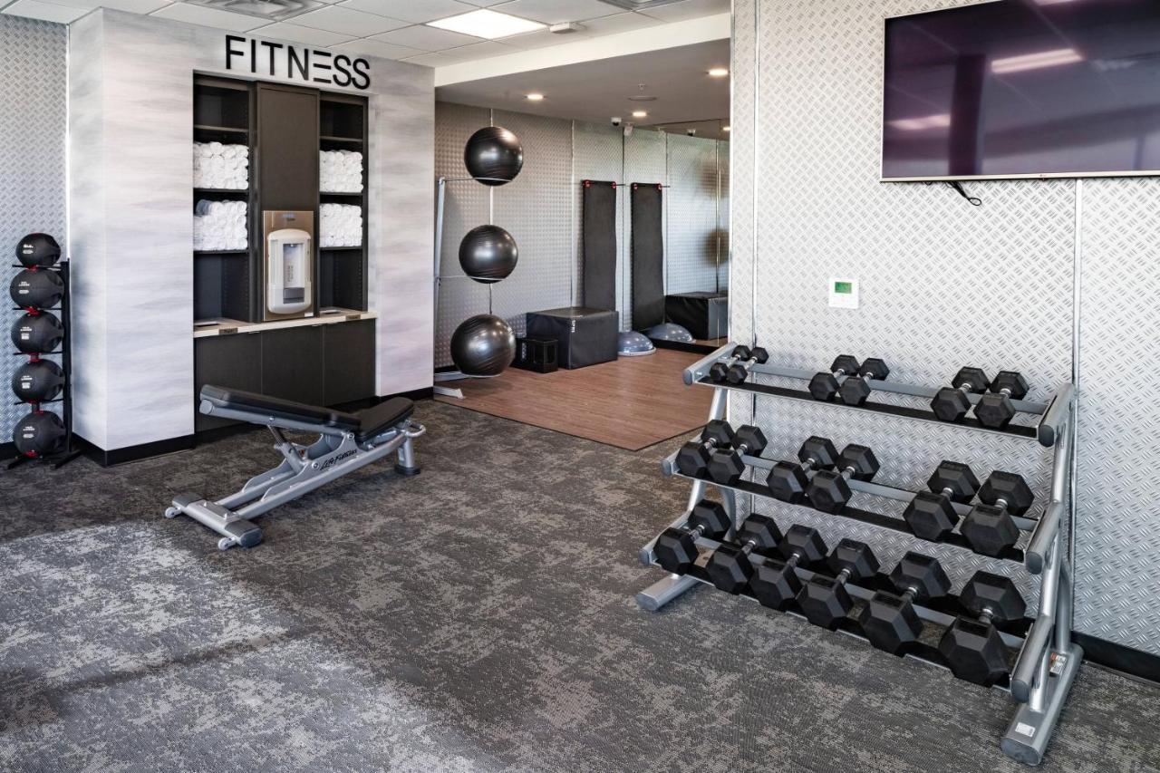 | Fairfield Inn & Suites Las Vegas Northwest