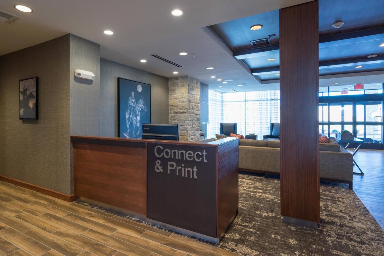 | Fairfield Inn and Suites by Marriott Lubbock Southwest