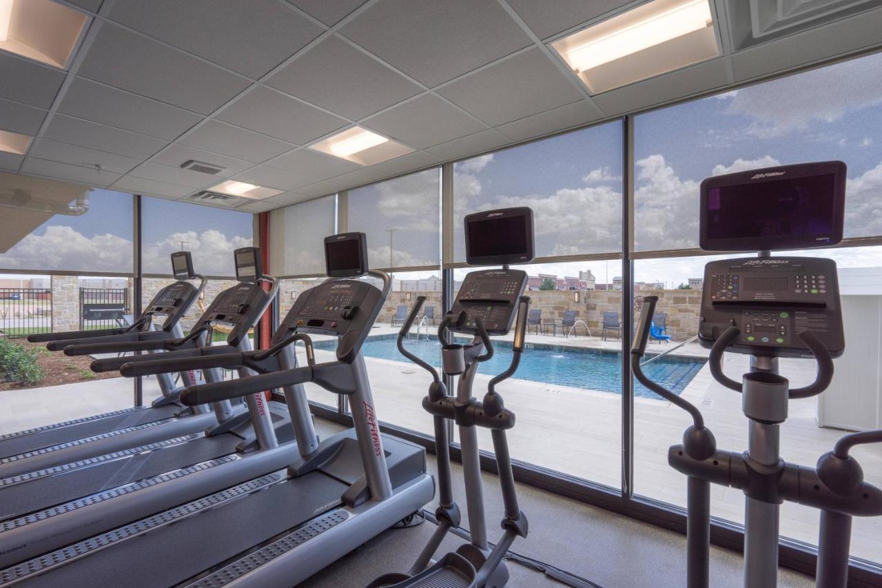 | Fairfield Inn and Suites by Marriott Lubbock Southwest