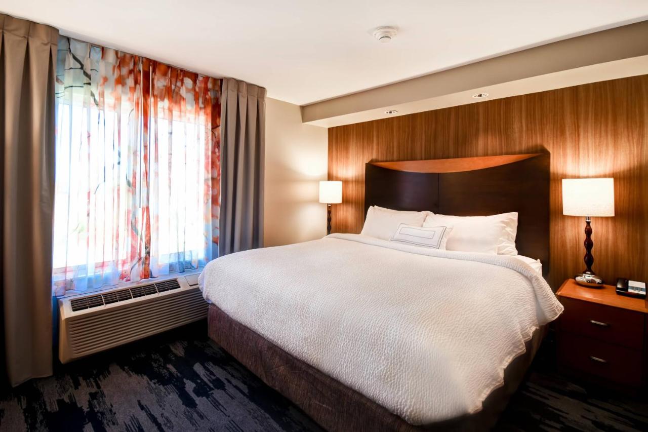 | Fairfield Inn and Suites by Marriott North Platte
